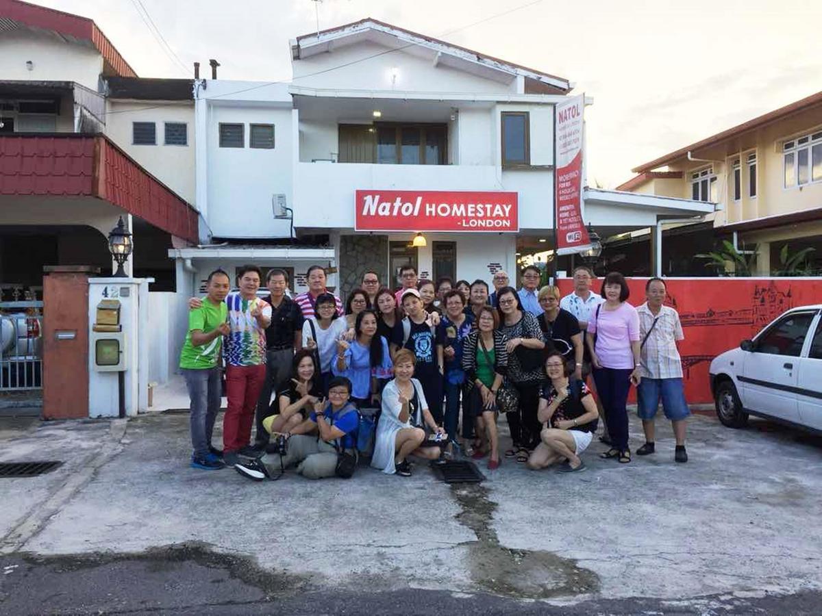 Natol Homestay - London Kuching Eksteriør bilde