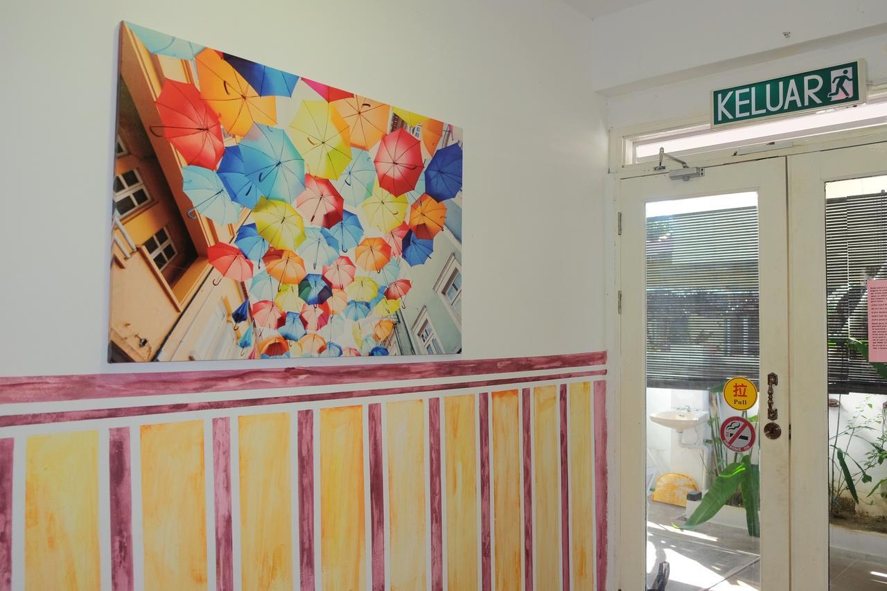 Natol Homestay - London Kuching Eksteriør bilde