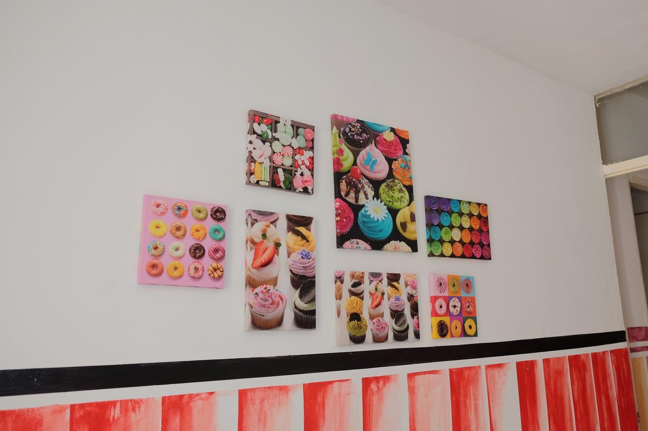Natol Homestay - London Kuching Eksteriør bilde